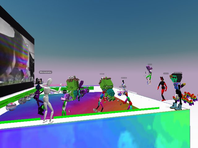 Livin' it up in CV! Excited to see work from over 100 Brazilian artists :}