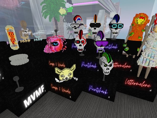 Creeps & Weirdos at the Fashion Show