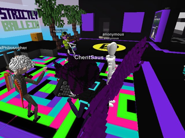 Big Poppa Smow show in the playground!