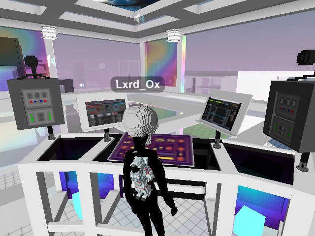 Listening to some beats here.