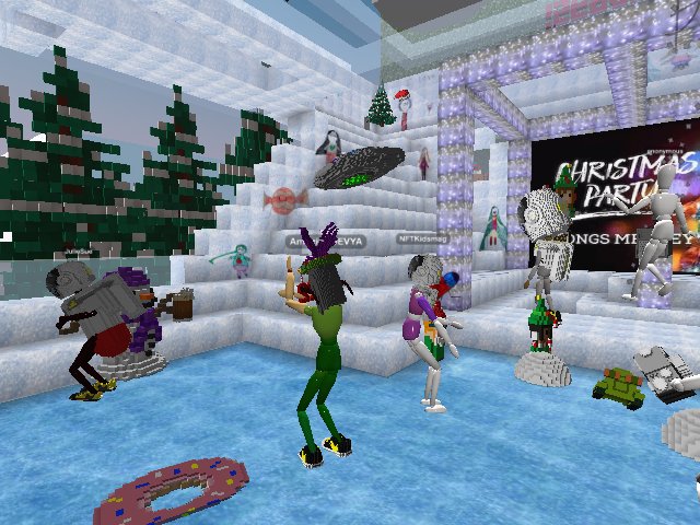 chrsitmas party wtith juliesue , nftkidsmag , christopher and QMA000 woohoo...