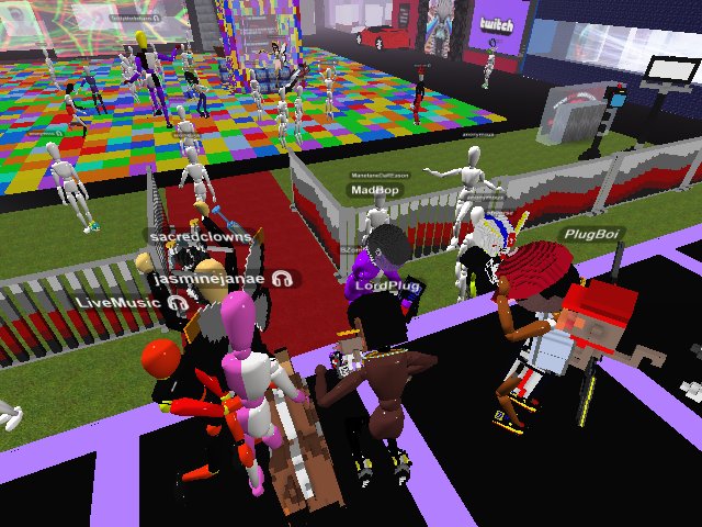 THE BIGGEST NYE PARTY IS HAPPENING RIGHT NOW SICK DJ'S COME AND JOIN!!!!!