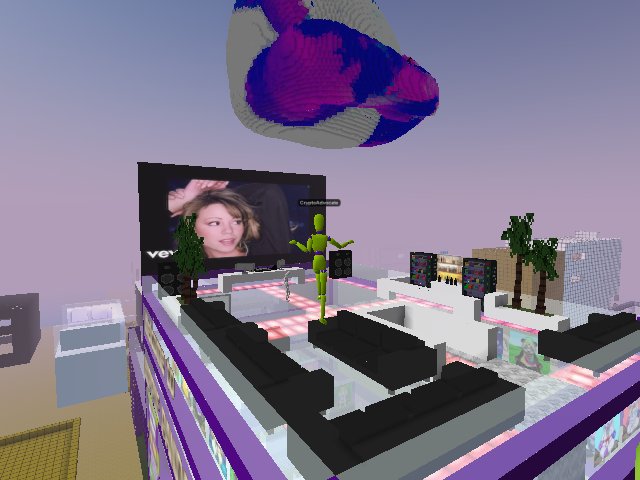 Fantasy by Mariah Carey playing on the big screen @Hippie Pandas HQ #FreeGuy