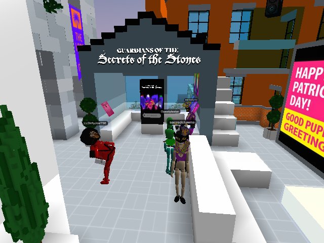 Hanging out with the Metaverse Meetup crew on our weekly Tuesday tour. Great parcel fam!