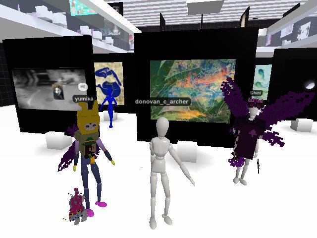 9/10 dentists recommend visiting the FEMINU gallery! Happy International Women's Day!