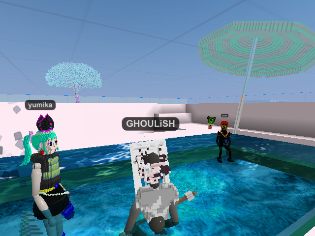 <3 yumika!! so happy to have friends visit when i build