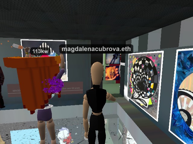 mother daughter in the metaverse