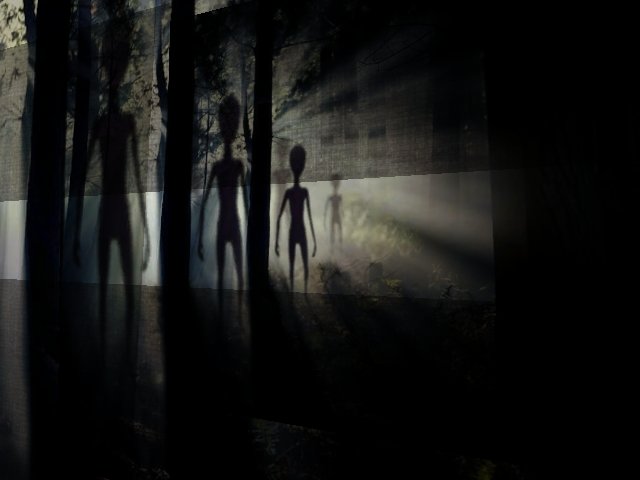 👽