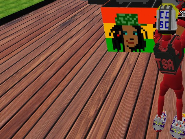 lets womp this. nice to see using boombox