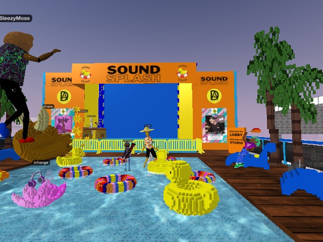 loving this !! pool party with live acts, a rapper and DJ set, nice!