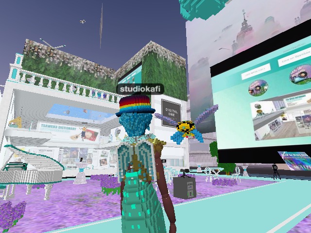 Congratulations @vessymink! on your live mint on @voxels