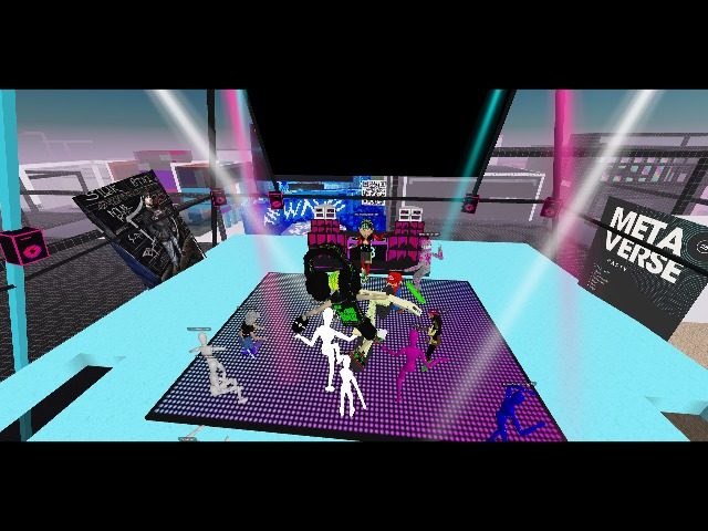 emanate party live rn!